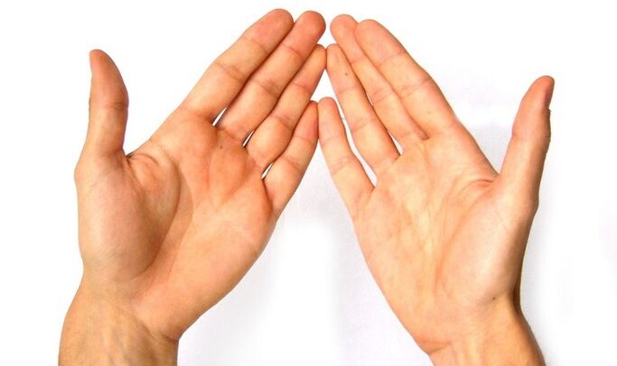 αρσενικά χέρια πριν κάνετε ασκήσεις μεγέθυνσης πέους